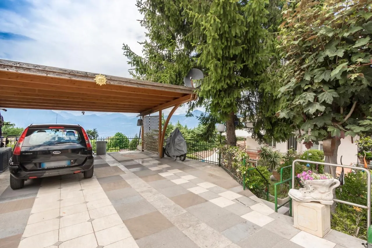 Casa Heli II Apartment San Zeno di Montagna