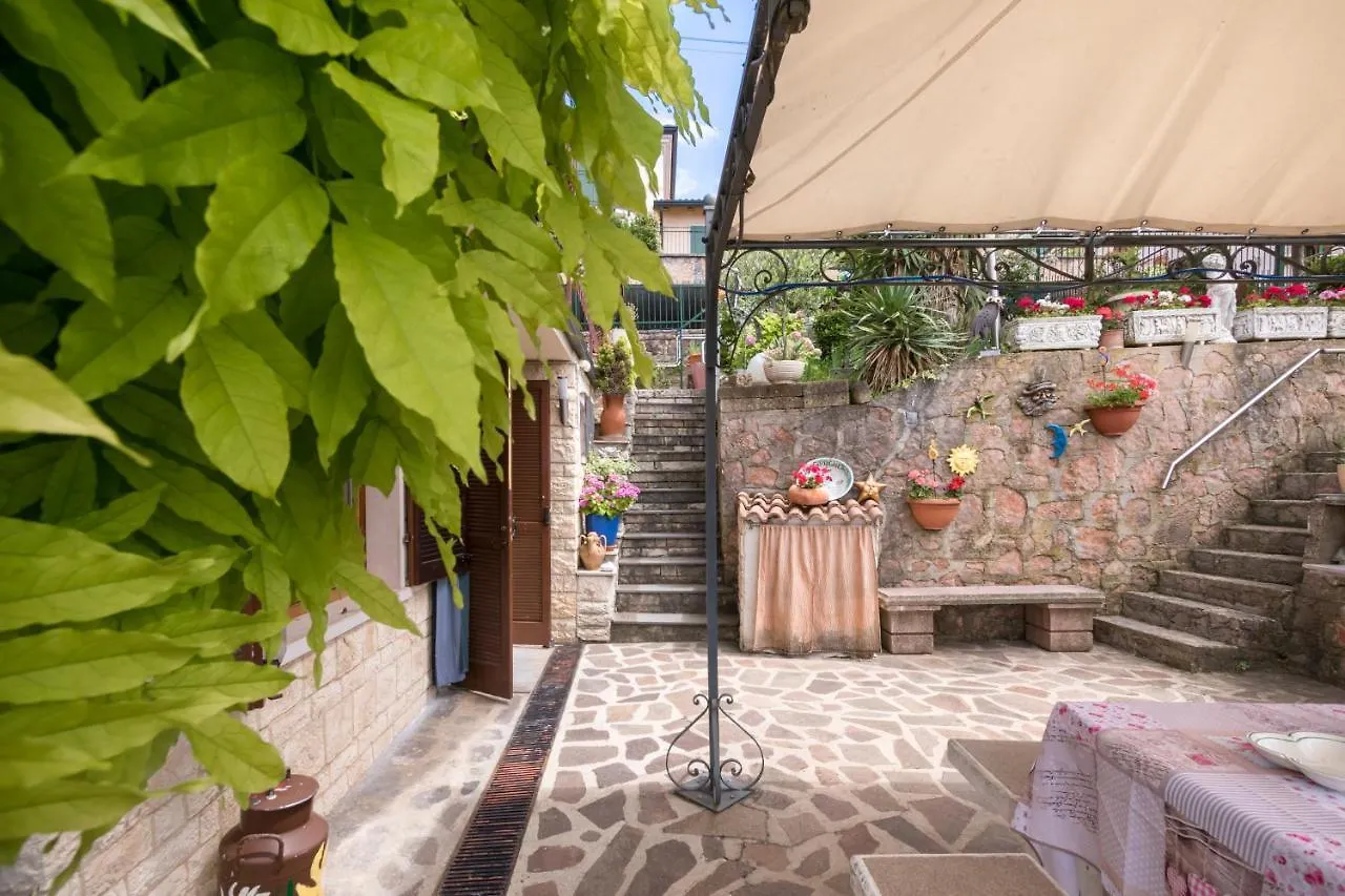 Casa Heli II Apartment San Zeno di Montagna 0*,